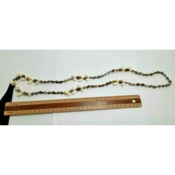 Vintage Surf Style Shell Bead Necklace Bohemian Beach Jewelry 32 inch - Picture 4 of 6